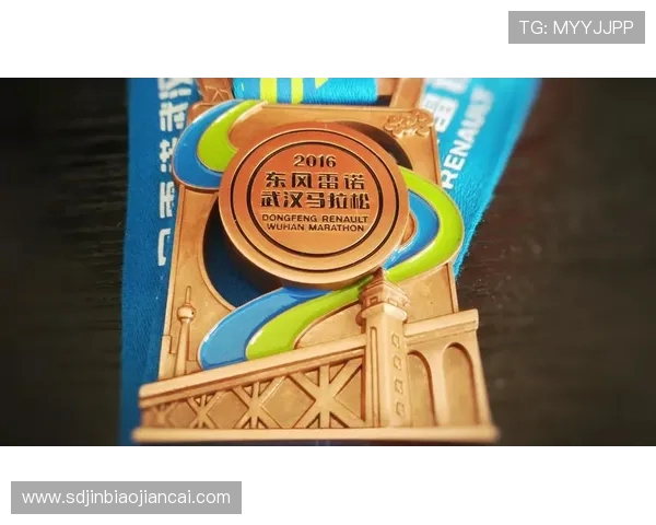 武汉城市马拉松精彩点评飞盘队状态分析与表现总结