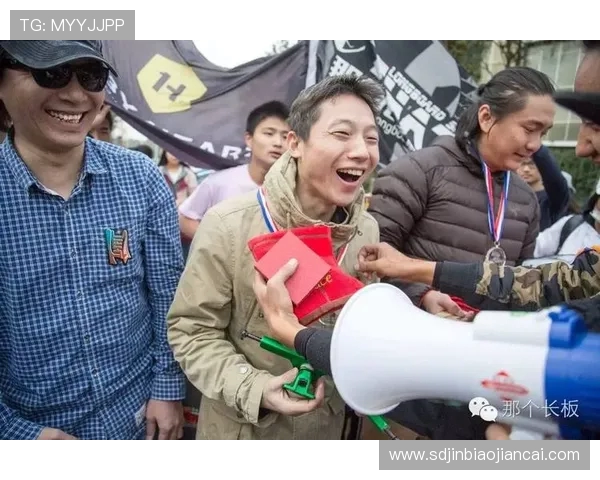 武汉滑板队耐力对比深度解析与训练方法探讨 武汉滑板队耐力对比深度解析与训练方法探讨