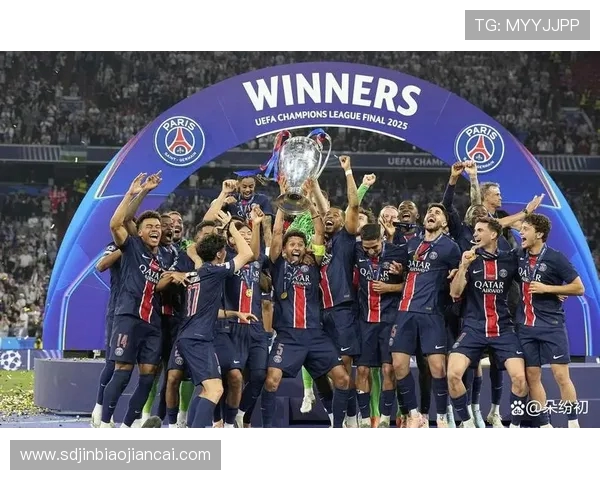 2015年巴萨与巴黎的巅峰对决回顾与精彩瞬间分析