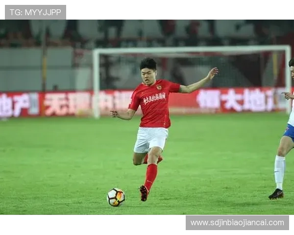 恒大与鲁能精彩对决视频转播全程回顾及精彩瞬间解析