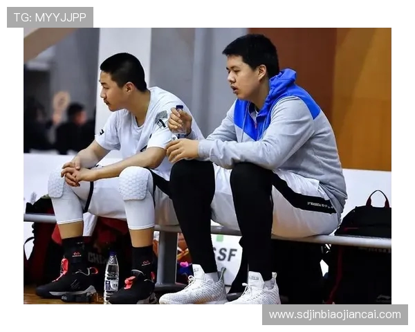 王泉泽：从青涩新星到篮球场上的闪耀巨星之路