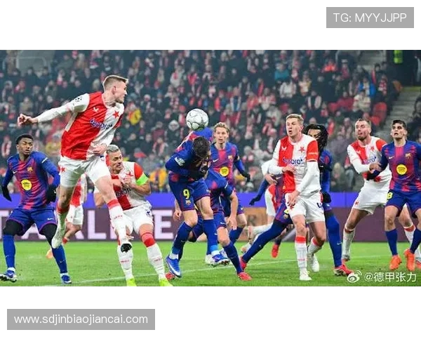 莱万领衔新赛季豪门争夺战球迷期待他的精彩表现与进球记录