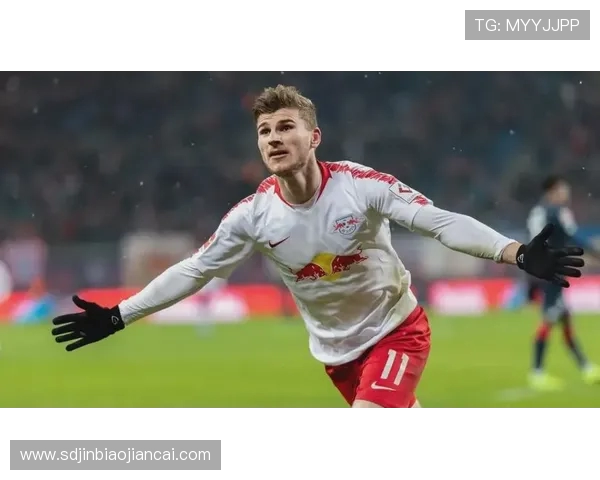 赫根与莱红牛的对决分析及战术解析探讨