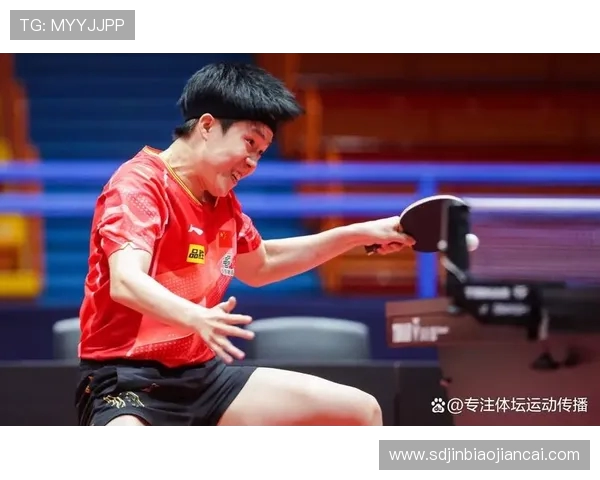 重庆网球队在杯赛中的灵活应变能力展现出色表现与战术智慧