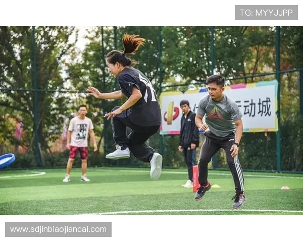 深圳飞盘队与杭州飞盘队赛后技术分析与战术对比探讨